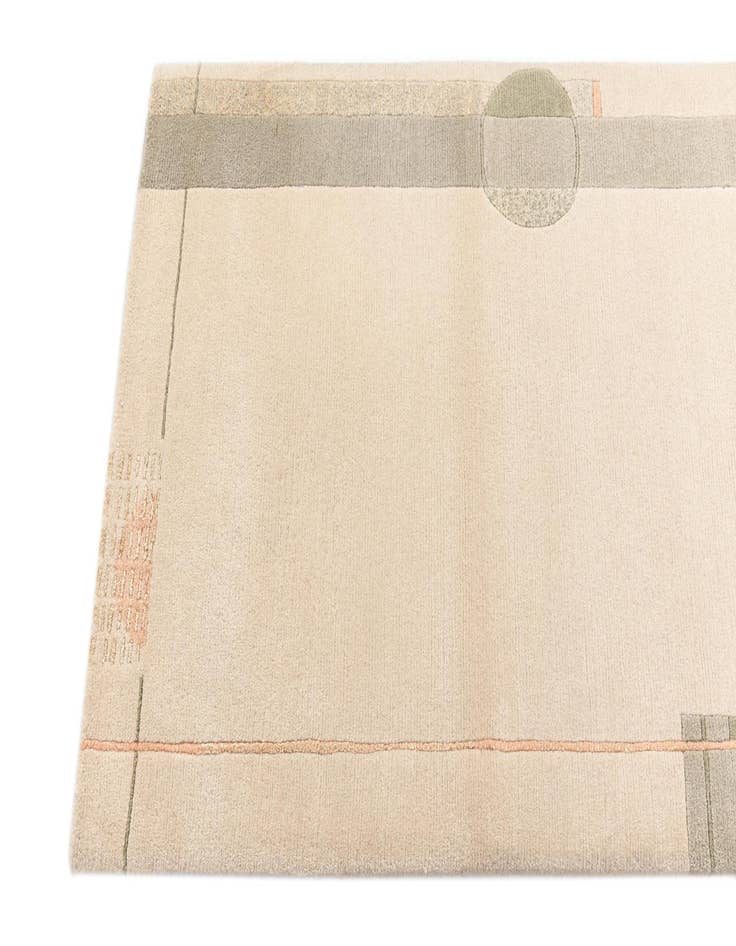 Detail image of  2' 9 x 12' 10 Darya Rug