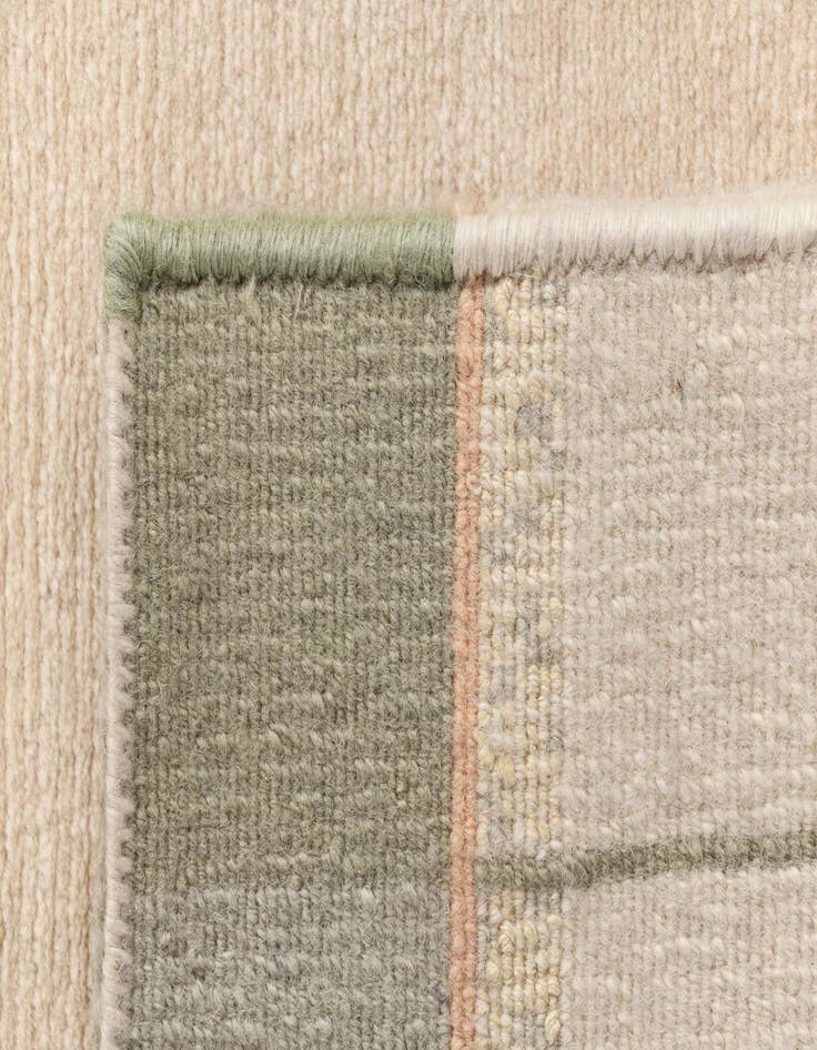 Detail image of  2' 9 x 12' 10 Darya Rug