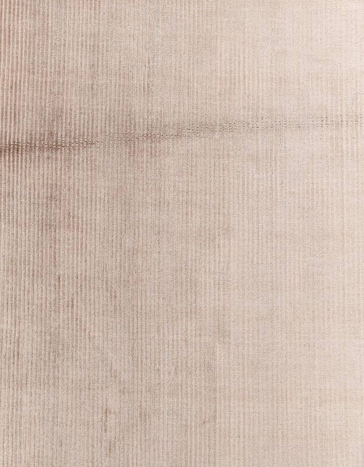 Detail image of  4' 2 x 6' Darya Rug