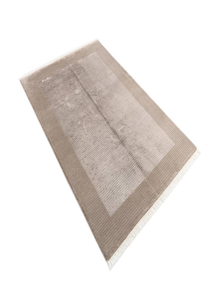 Detail image of  4' x 6' Darya Rug