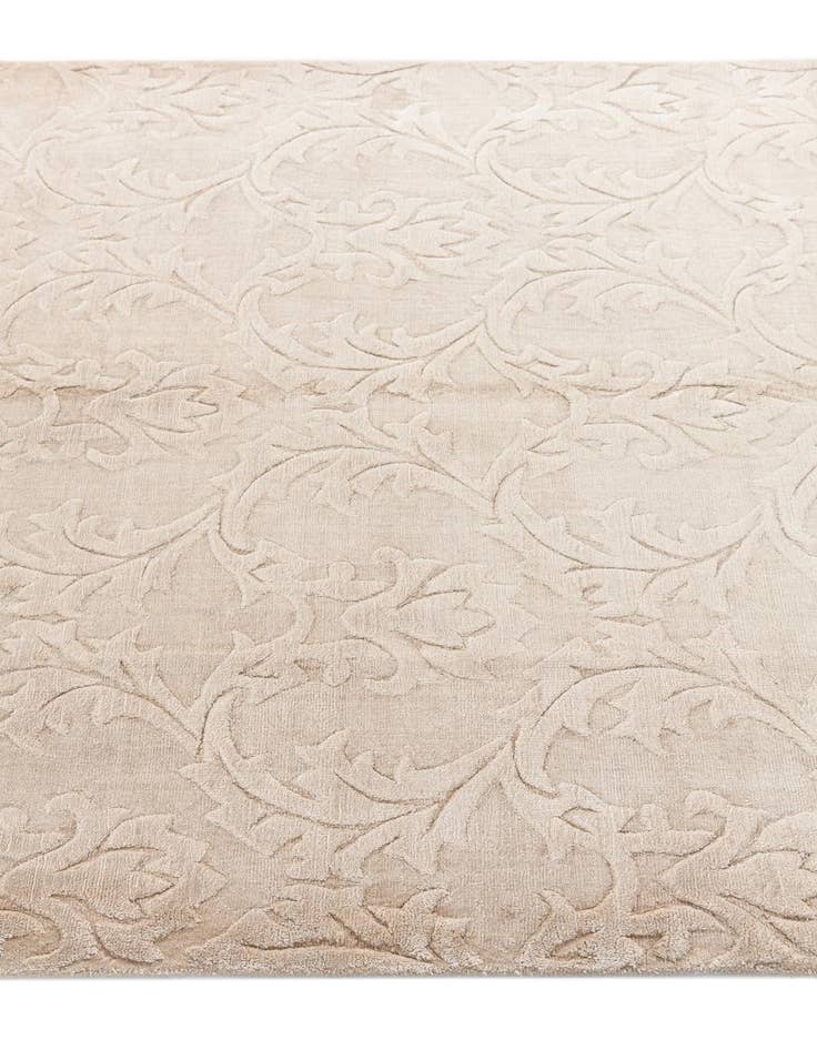 Detail image of  4' 3 x 6' 3 Darya Rug