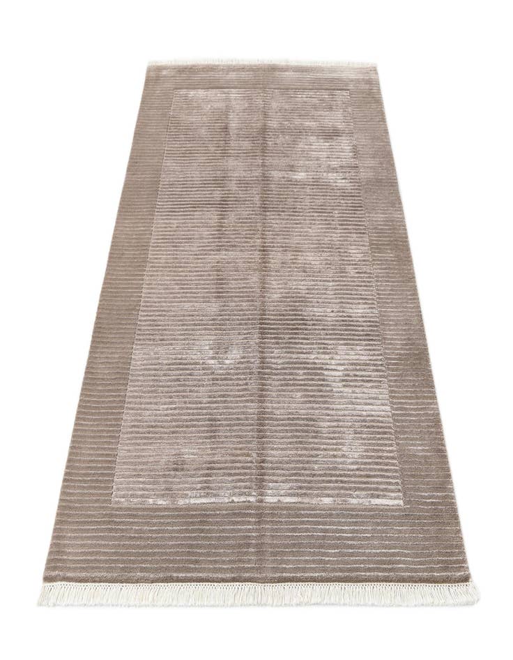 Detail image of  3' 11 x 6' Darya Rug