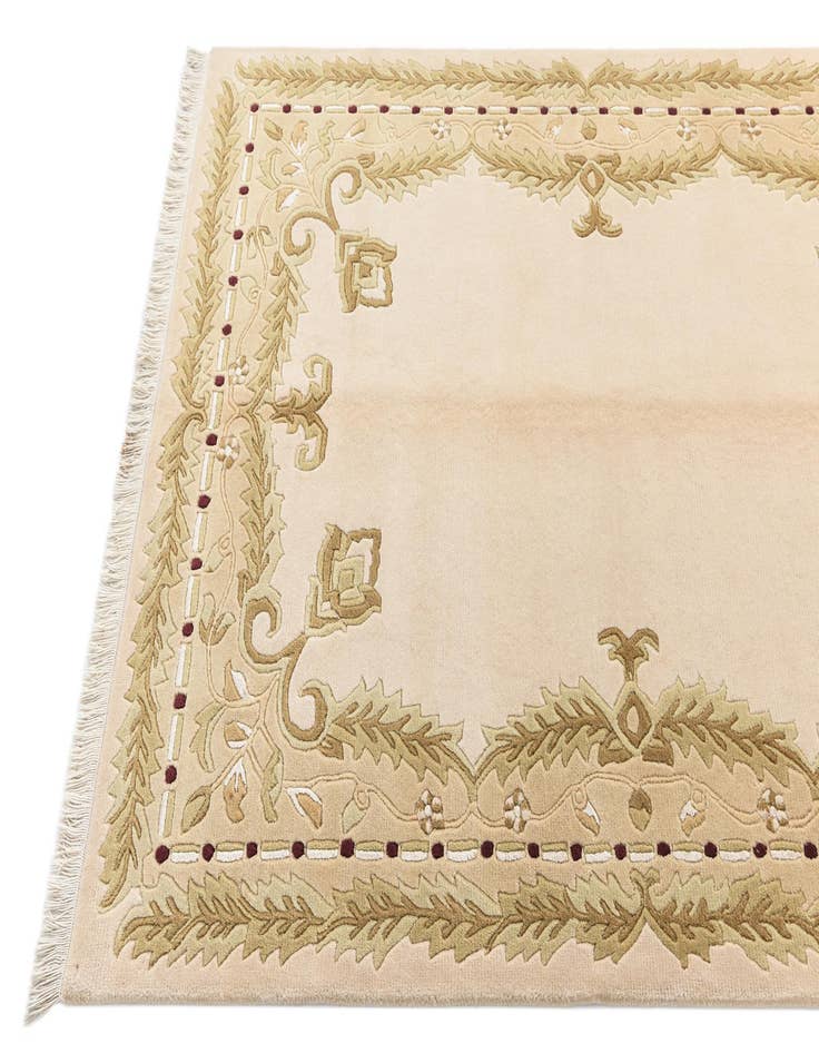 Detail image of  4' 1 x 6' Darya Rug