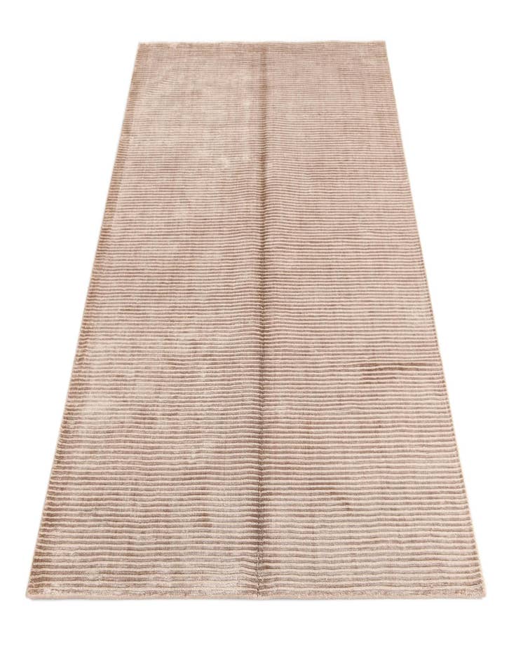 Detail image of  4' 1 x 5' 11 Darya Rug