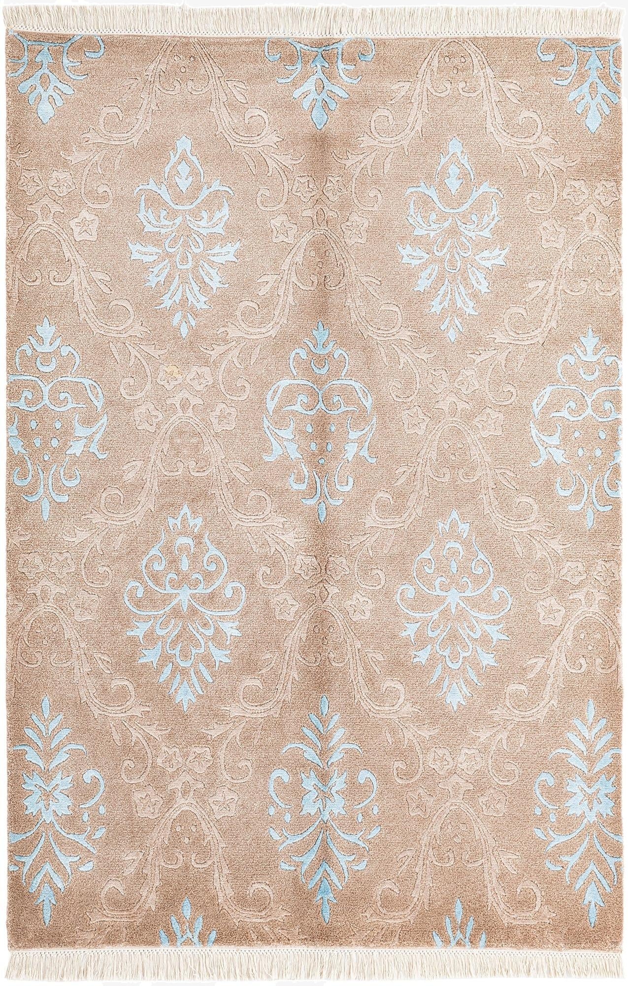  4' 3 x 6' 4 Darya Rug