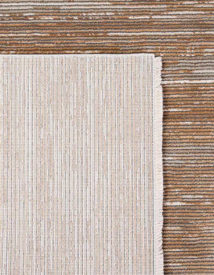 Detail image of  6' 7 x 9' 7 Deepa Rug