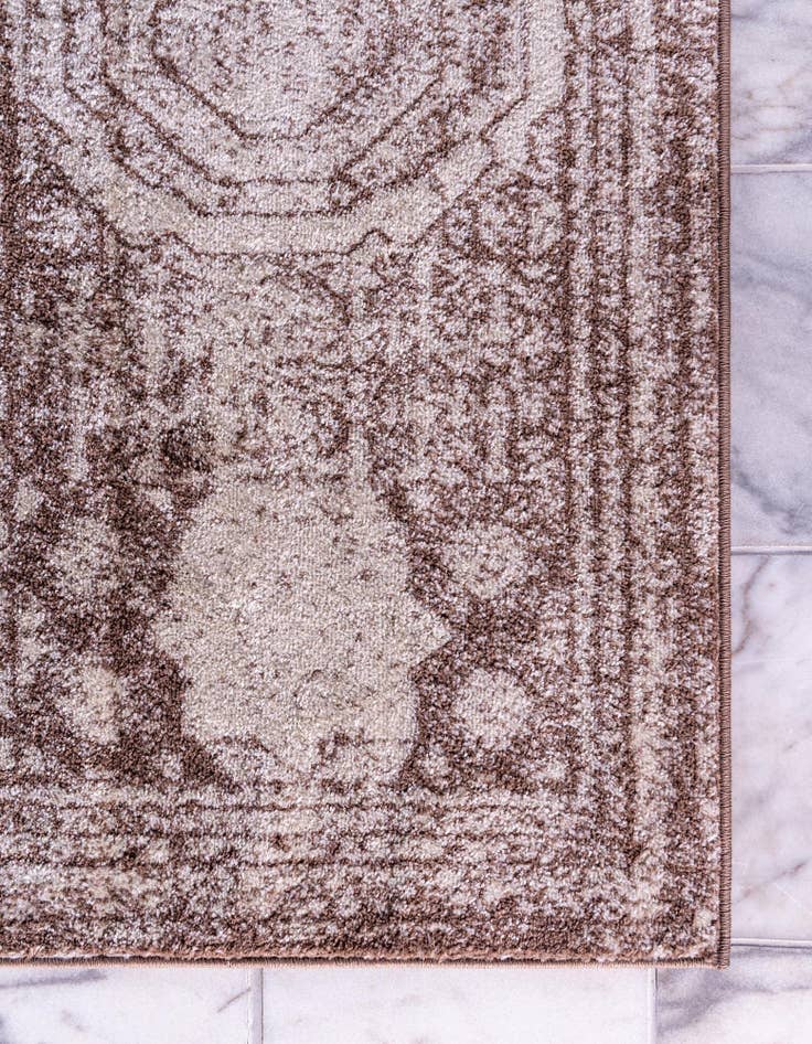 Detail image of  3' 3 x 5' 3 Dover Rug