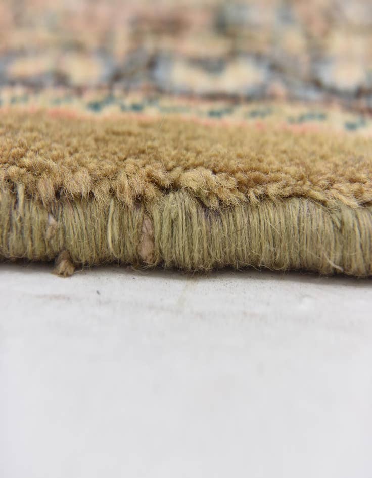 Detail image of  9' 10 x 13' 4  Hand Knotted Farahan Persian Wool Rug