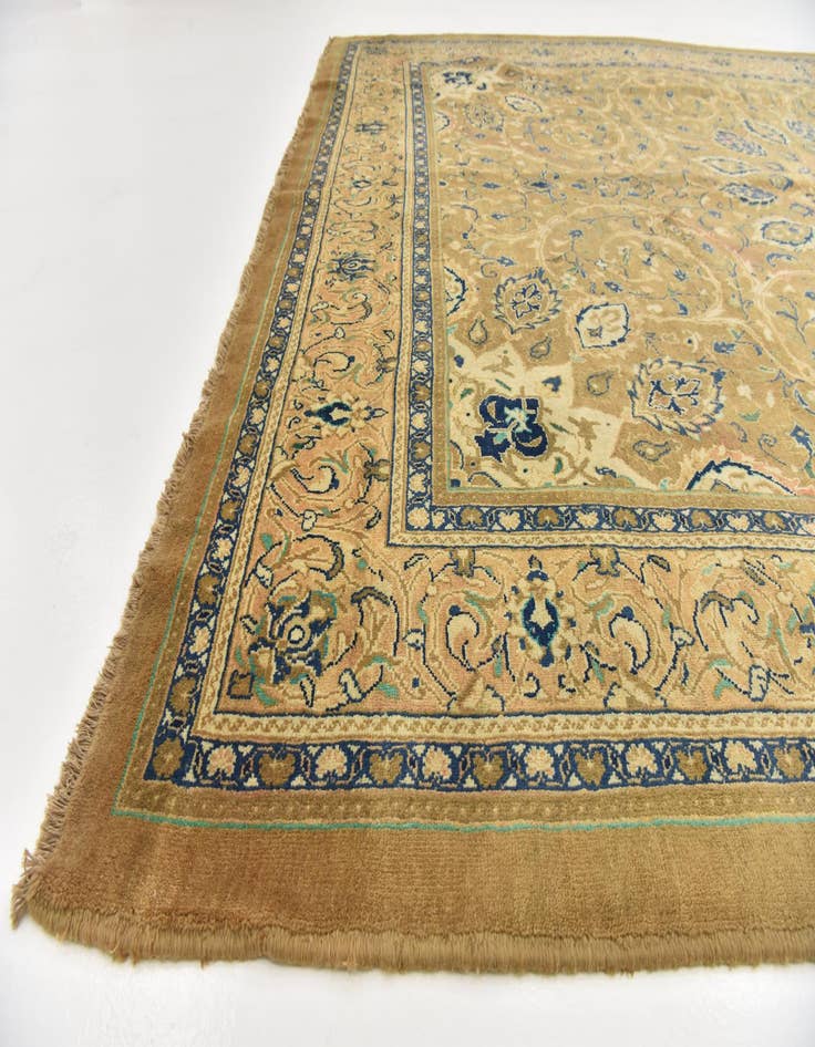 Detail image of  9' 9 x 13' 6  Hand Knotted Farahan Persian Wool Rug