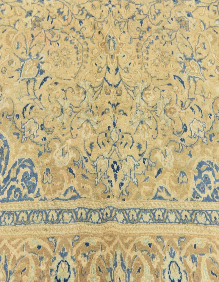 Detail image of  9' 8 x 12' 8  Hand Knotted Farahan Persian Wool Rug