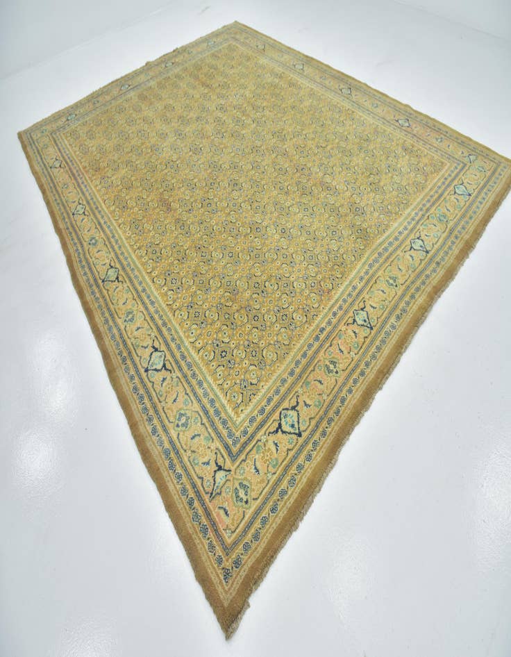 Detail image of  10' 5 x 13' 3  Hand Knotted Farahan Persian Wool Rug