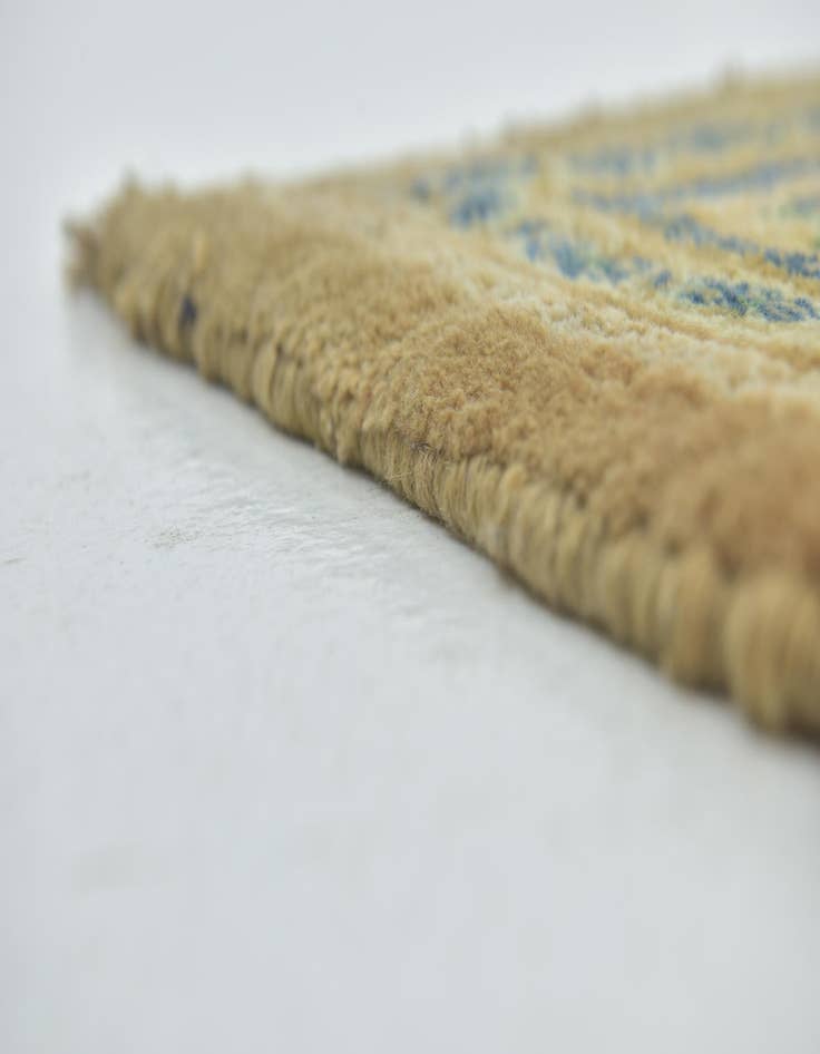 Detail image of  10' 5 x 13' 3  Hand Knotted Farahan Persian Wool Rug