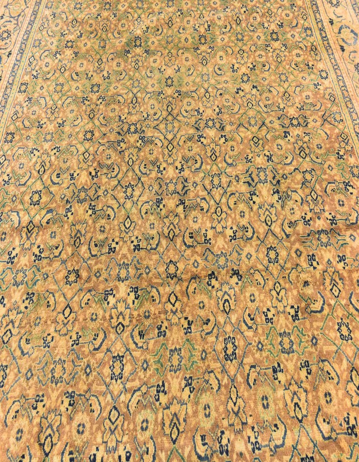 Detail image of  9' 9 x 13'  Hand Knotted Farahan Persian Wool Rug