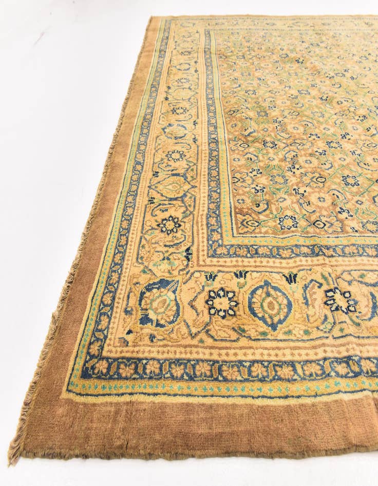 Detail image of  9' 9 x 13'  Hand Knotted Farahan Persian Wool Rug