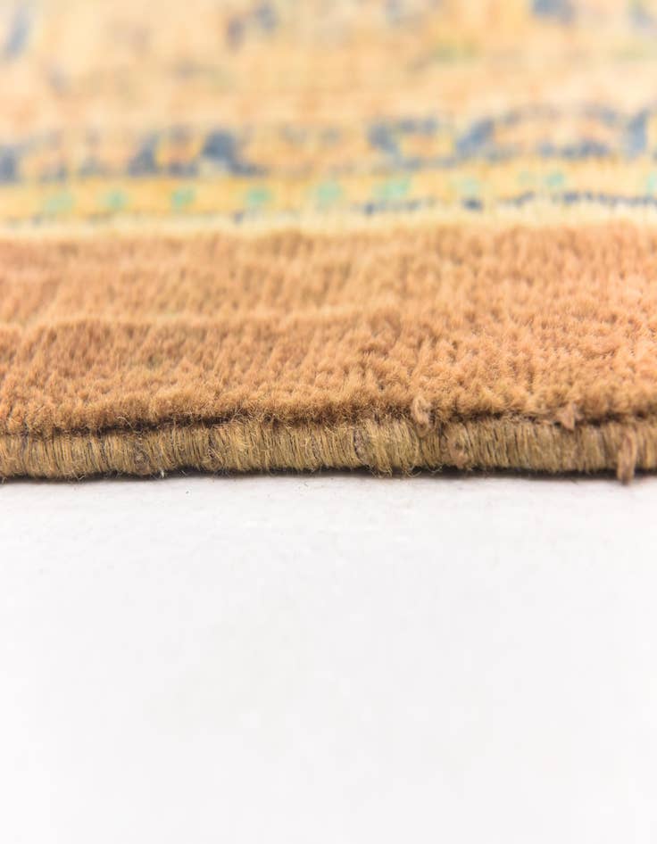 Detail image of  9' 9 x 13'  Hand Knotted Farahan Persian Wool Rug