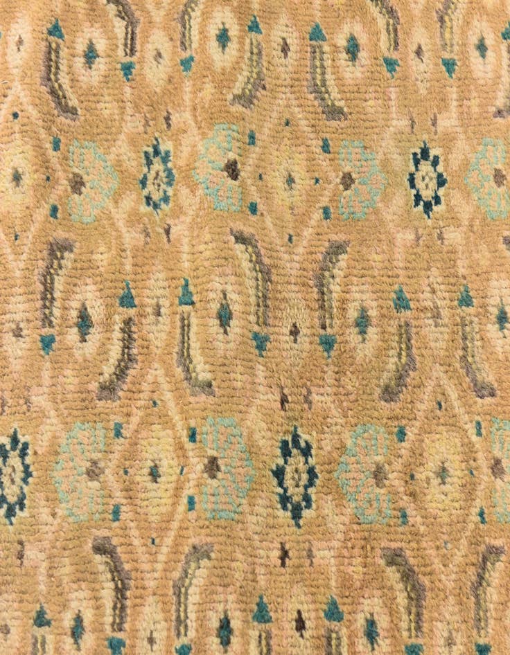 Detail image of  9' 8 x 13' 2  Hand Knotted Farahan Persian Wool Rug