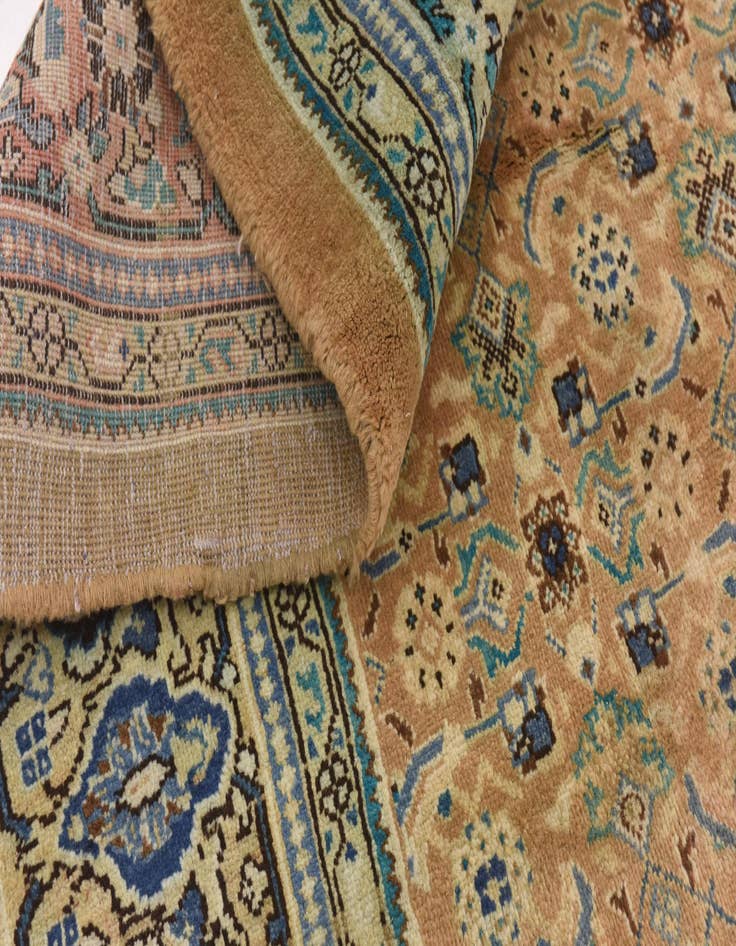 Detail image of  10' 3 x 12' 10  Hand Knotted Farahan Persian Wool Rug