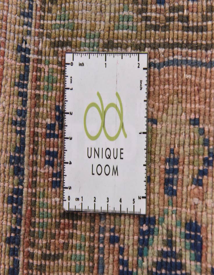 Detail image of  9' 8 x 13' 2  Hand Knotted Farahan Persian Wool Rug