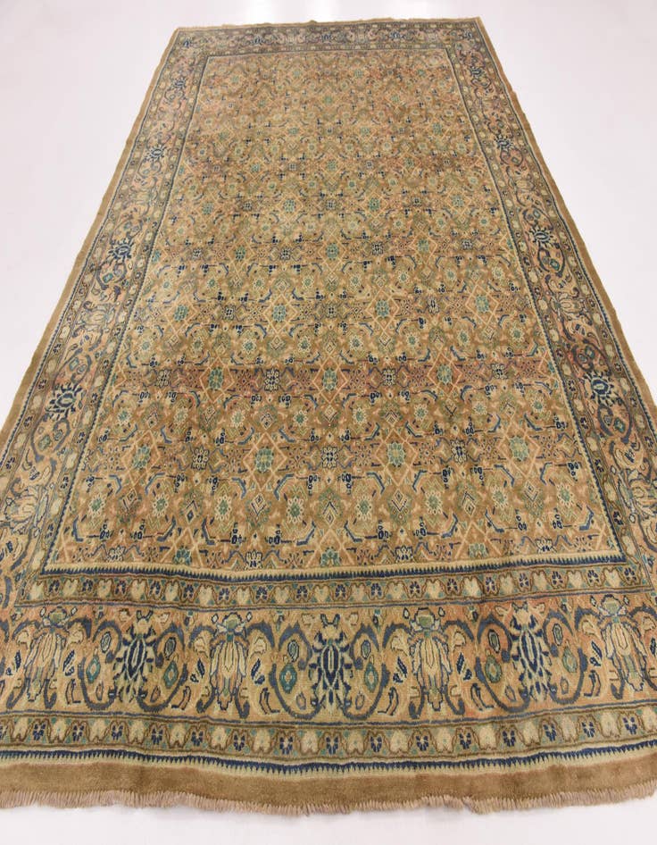 Detail image of  9' 8 x 13' 2  Hand Knotted Farahan Persian Wool Rug