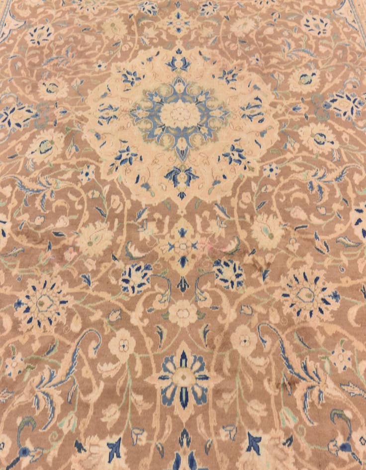 Detail image of  9' 9 x 12' 6  Hand Knotted Farahan Persian Wool Rug