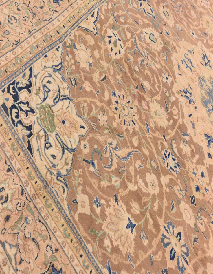 Detail image of  9' 9 x 12' 6  Hand Knotted Farahan Persian Wool Rug