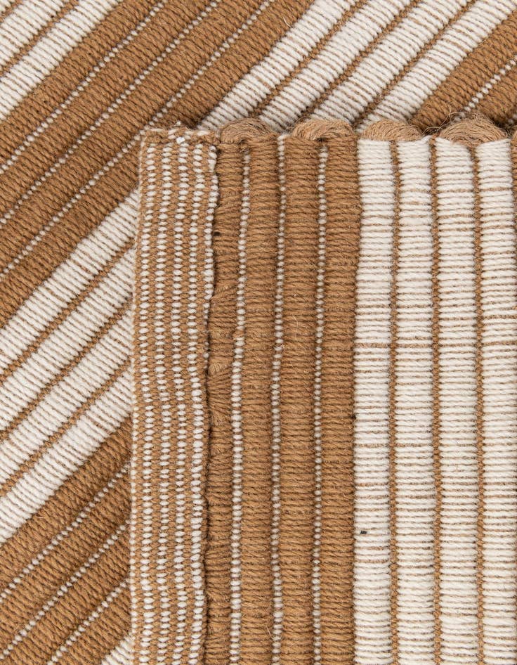 Detail image of  2' 1 x 3' 4  Hand Woven Hand Braided Jute Rug