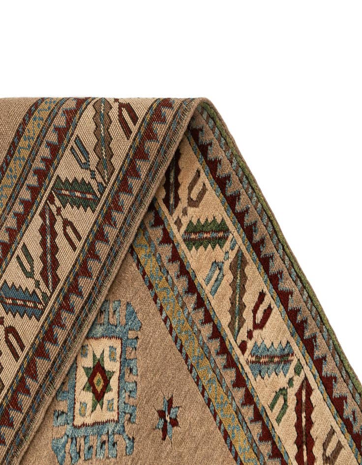 Detail image of  4' 5 x 5' 10 Kars Wool Rug