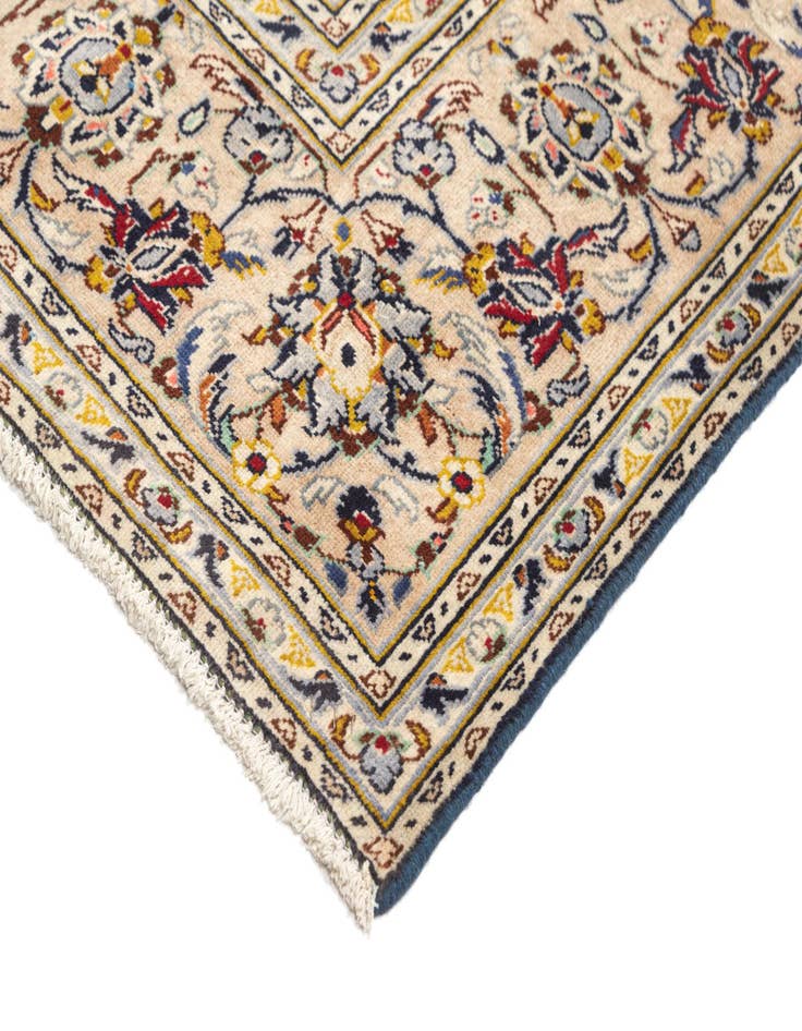 Detail image of  6' 5 x 9' 8 Kashan Wool Rug