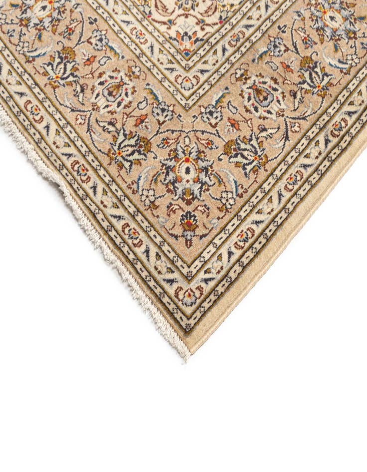 Detail image of  6' 6 x 9' 9 Kashan Wool Rug