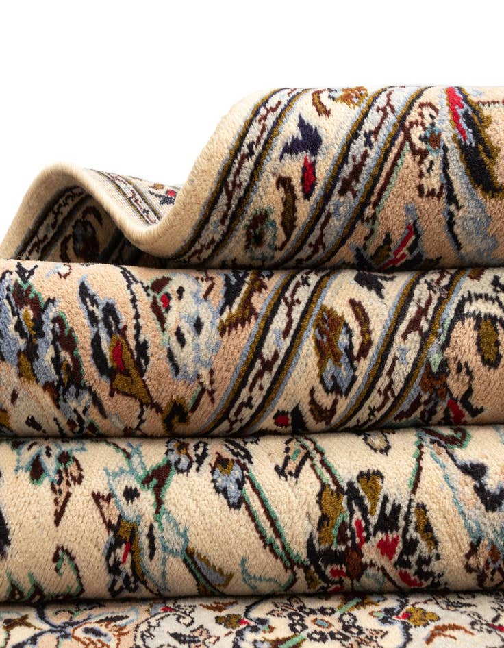 Detail image of  8' 3 x 10' 9 Kashan Wool Rug