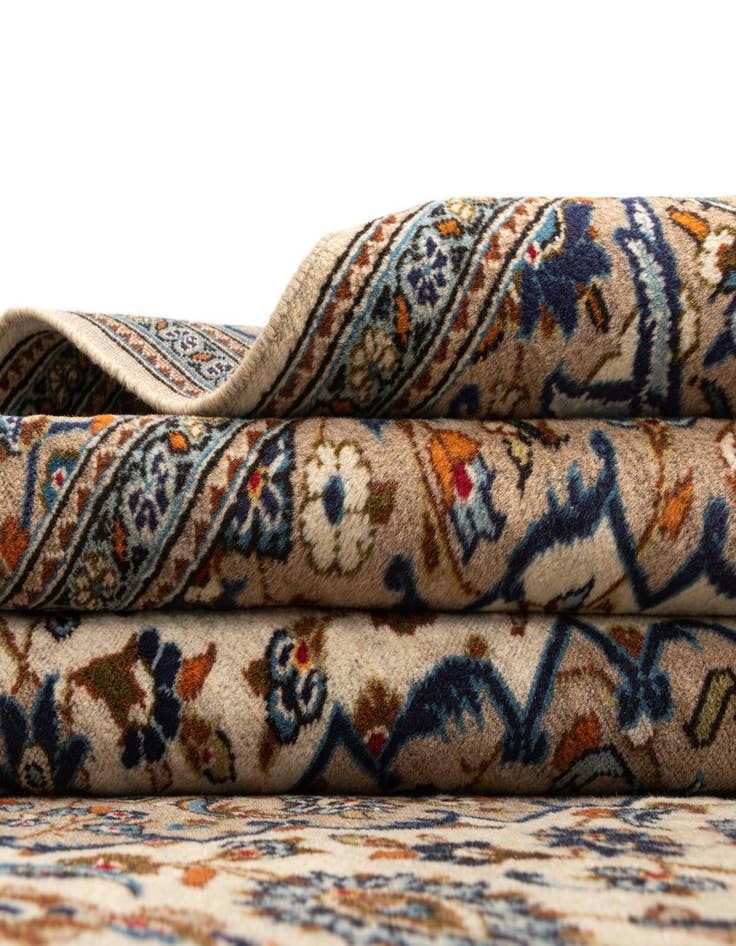 Detail image of  6' 7 x 9' 10 Kashan Wool Rug