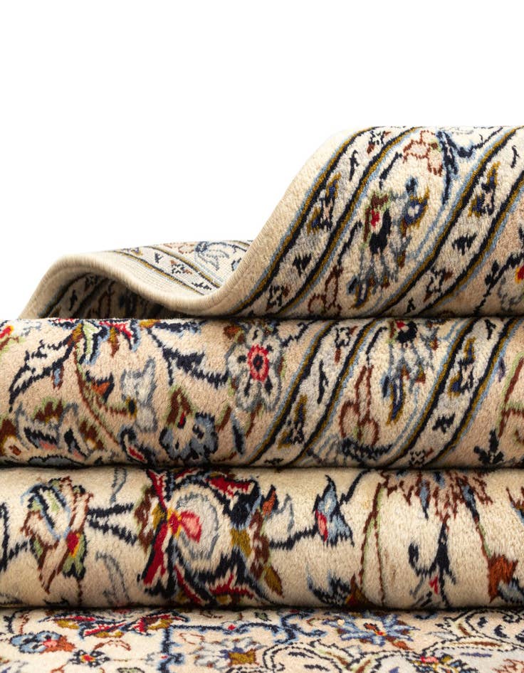 Detail image of  9' 8 x 13' 1 Kashan Wool Rug