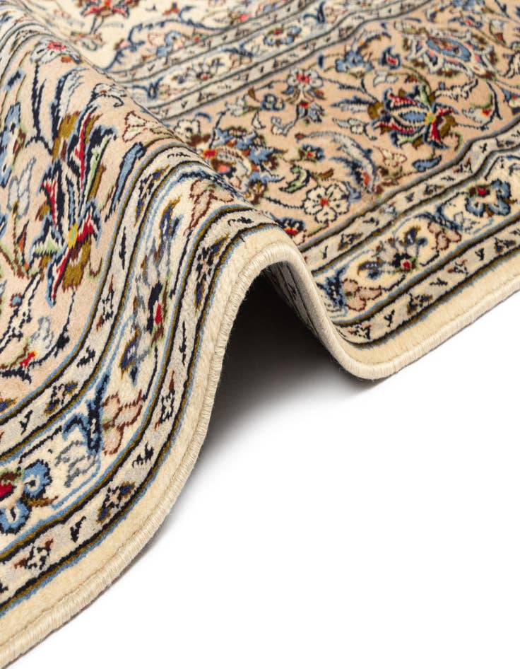 Detail image of  9' 8 x 13' 1 Kashan Wool Rug