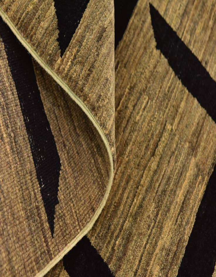 Detail image of  5' x 6' 6  Hand Knotted Kashkuli Gabbeh Wool Rug