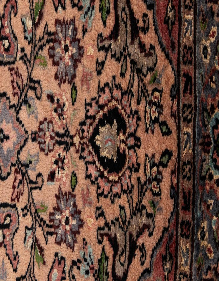 Detail image of  3' 2 x 5' 2  Hand Knotted Kashmir Oriental Rug