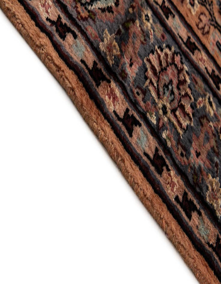 Detail image of  3' 3 x 5' 11  Hand Knotted Kashmir Oriental Rug