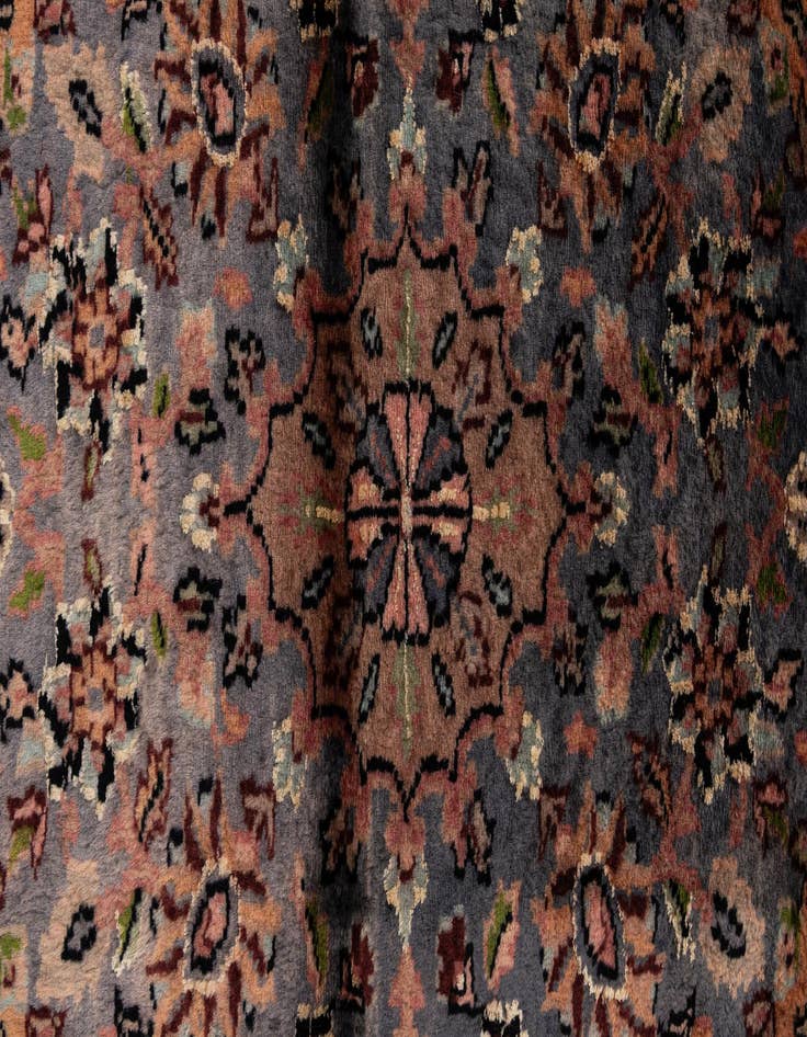 Detail image of  3' 3 x 5' 11  Hand Knotted Kashmir Oriental Rug