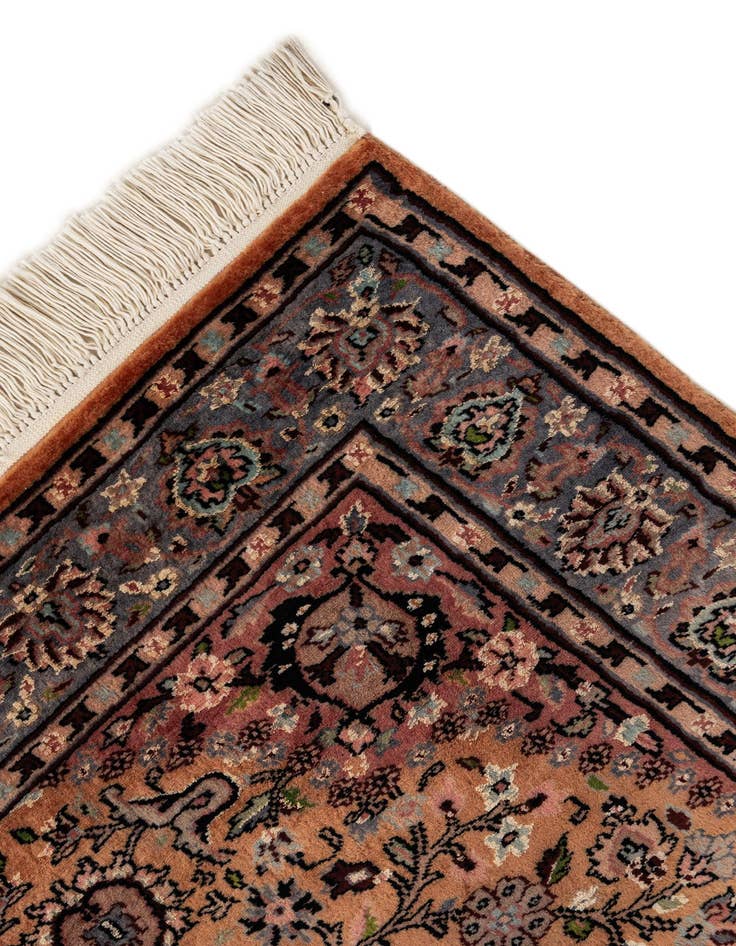 Detail image of  3' 3 x 5' 11  Hand Knotted Kashmir Oriental Rug