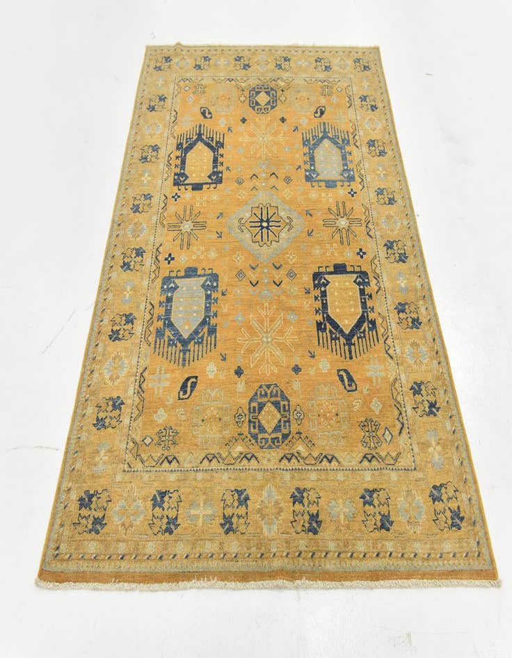 Detail image of  4' 10 x 6' 6  Hand Knotted Kazak Rug