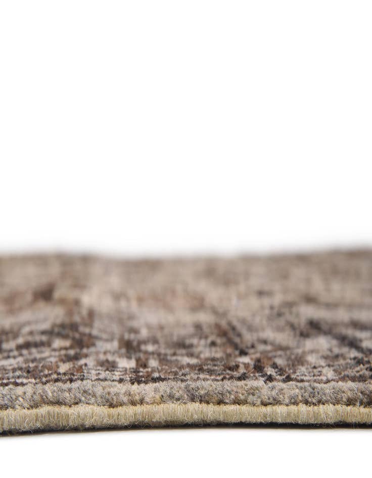 Detail image of  6' 6 x 9' 8  Hand Knotted Khotan Ziegler Oriental Rug