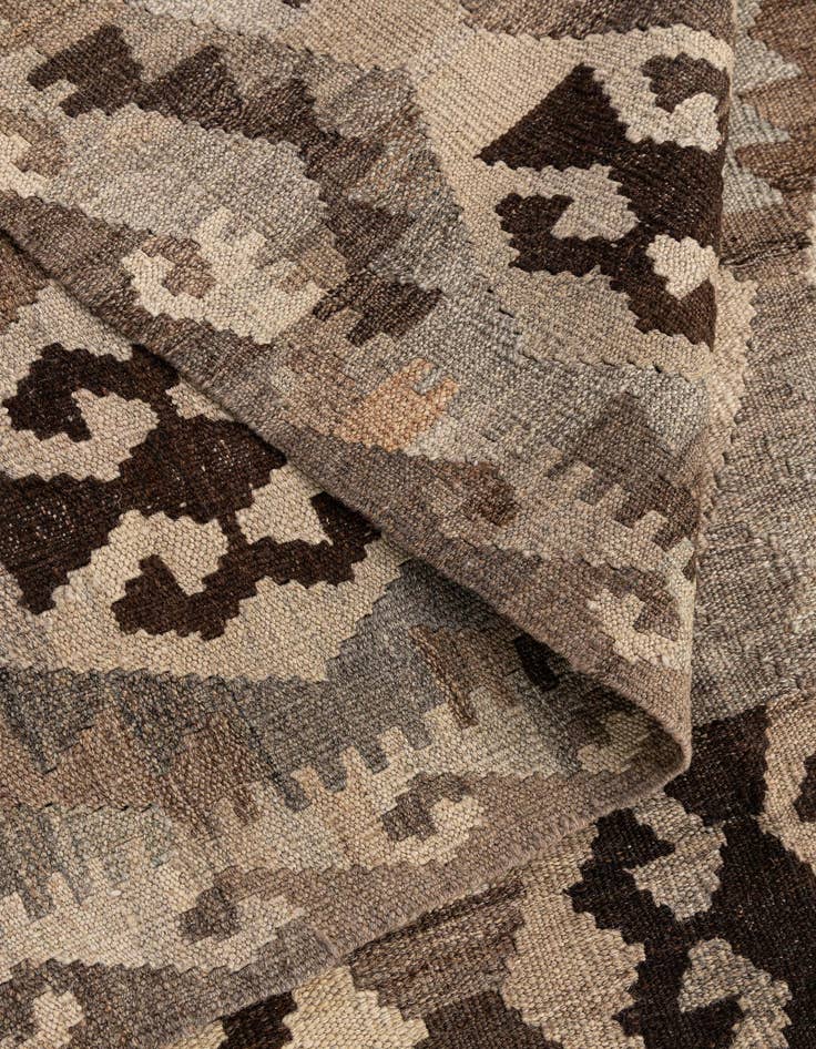 Detail image of  5' 2 x 6' 7  Hand Woven Kilim Maymana Wool Rug