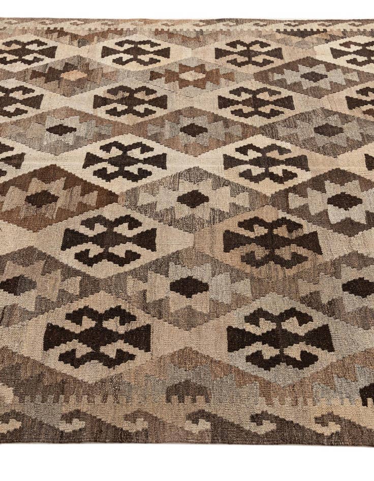 Detail image of  5' 1 x 6' 6  Hand Woven Kilim Maymana Wool Rug