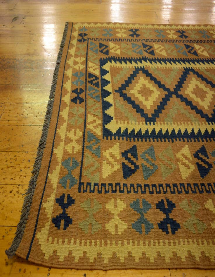 Detail image of  3' 3 x 6' 1  Hand Woven Kilim Maymana Wool Rug