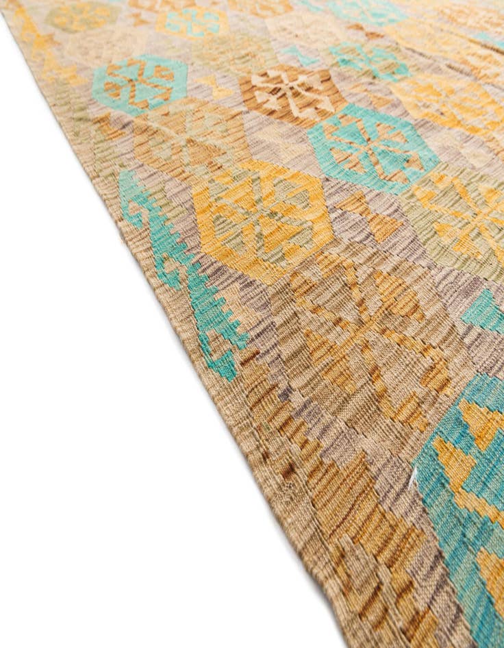 Detail image of  6' 8 x 9' 10  Hand Woven Kilim Maymana Wool Rug