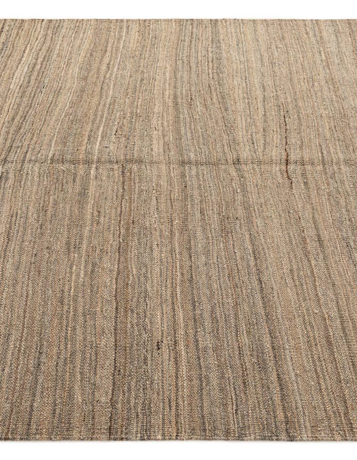 Detail image of  4' 11 x 6' 5  Hand Woven Kilim Modern Wool Rug