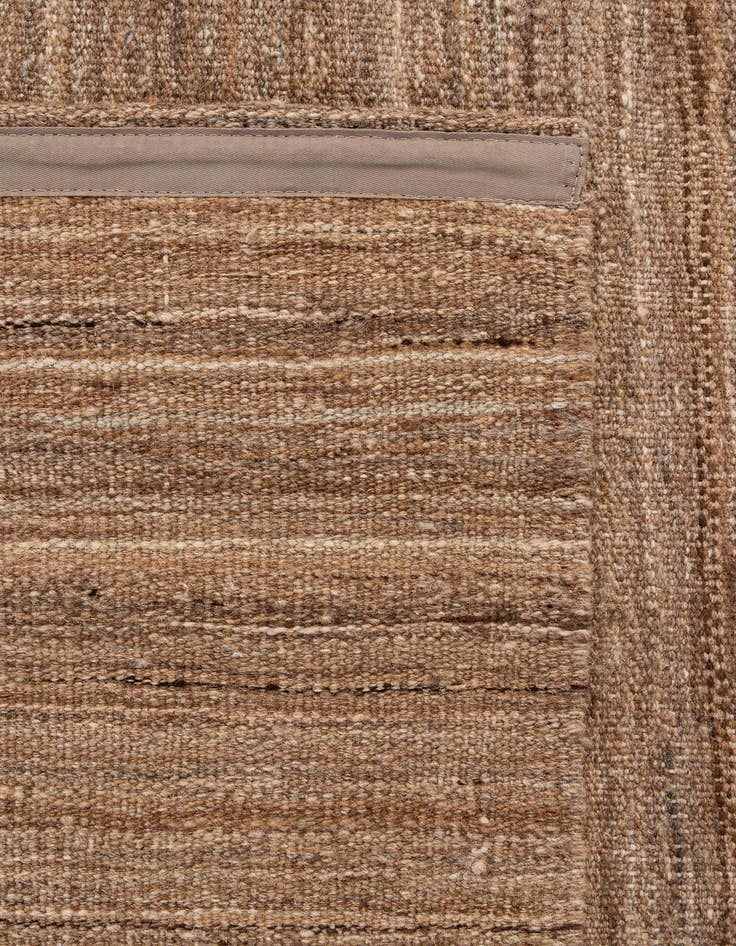 Detail image of  6' 4 x 9' 4  Hand Woven Kilim Modern Wool Rug