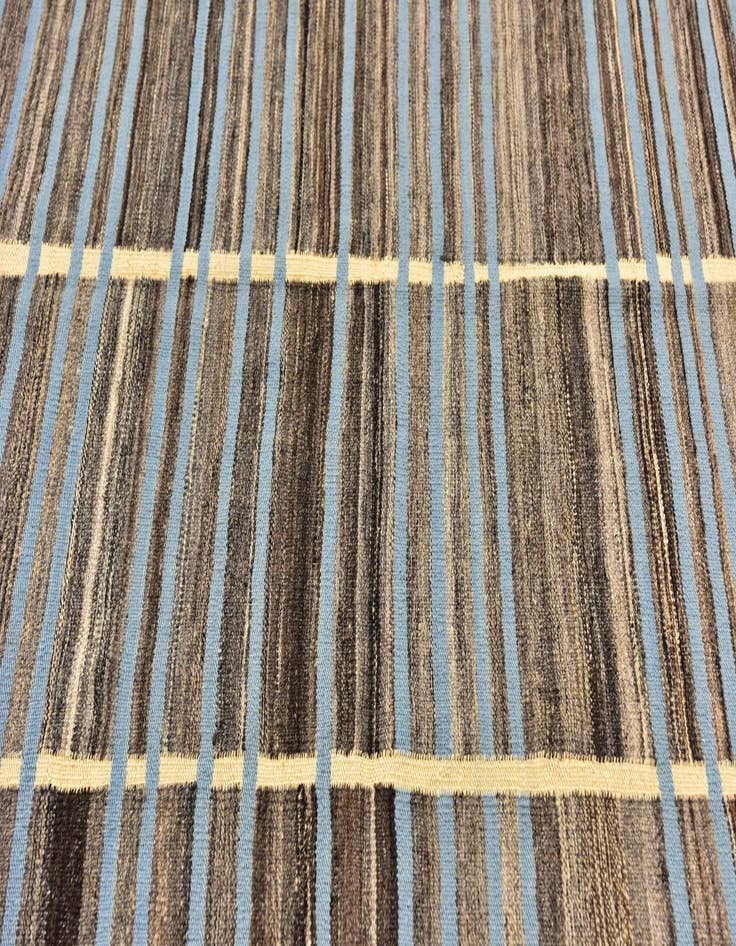 Detail image of  5' 7 x 8'  Hand Woven Kilim Modern Wool Rug