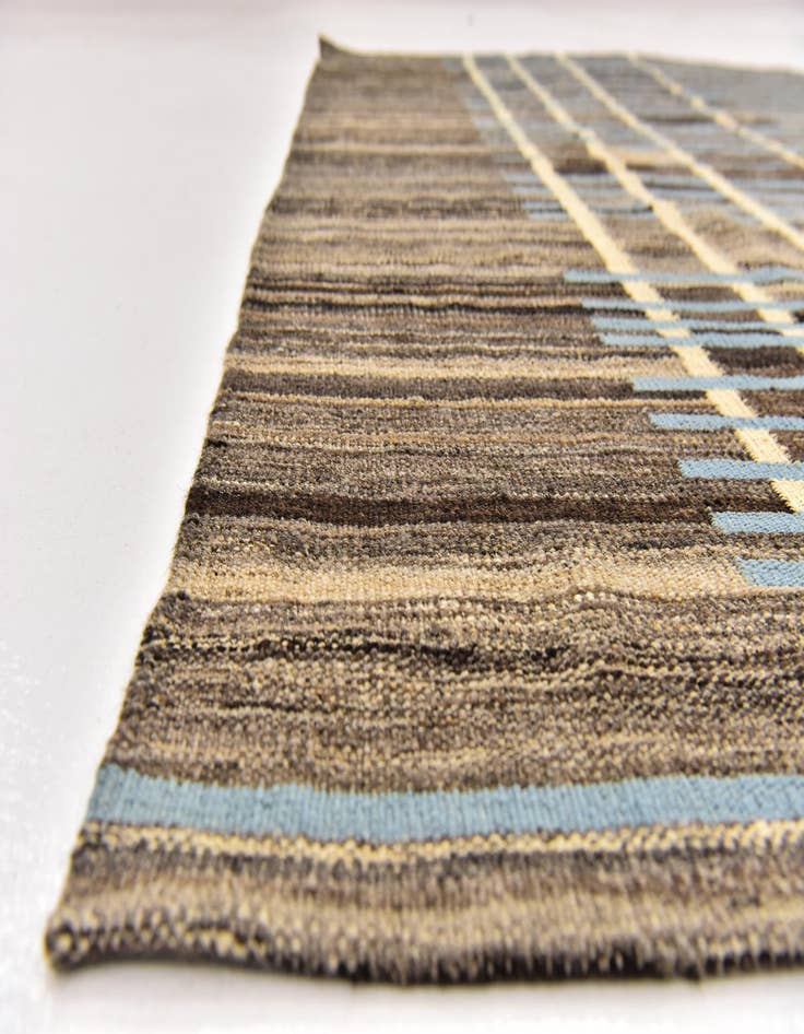 Detail image of  5' 7 x 8'  Hand Woven Kilim Modern Wool Rug
