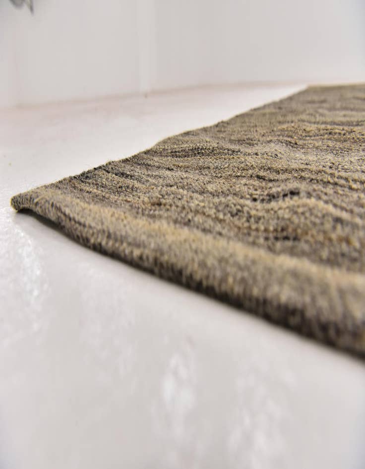 Detail image of  5' 8 x 8' 2  Hand Woven Kilim Modern Wool Rug