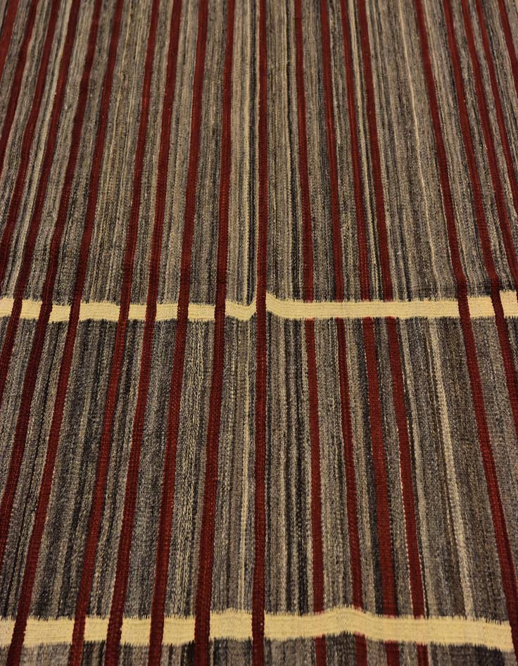 Detail image of  5' 8 x 8'  Hand Woven Kilim Modern Wool Rug